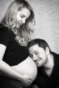 pregnant couple