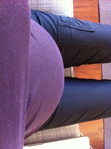 pregnant belly 